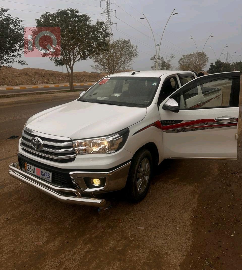 تويوتا هايلوكس